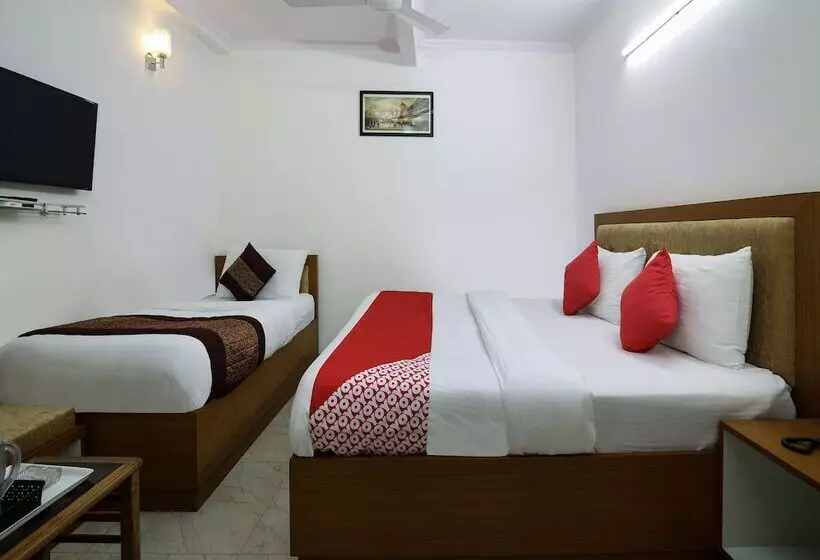 هتل Wall Street By Oyo Rooms