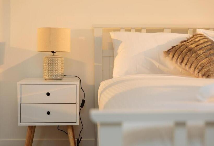 Airtrip Apartments At South Brisbane