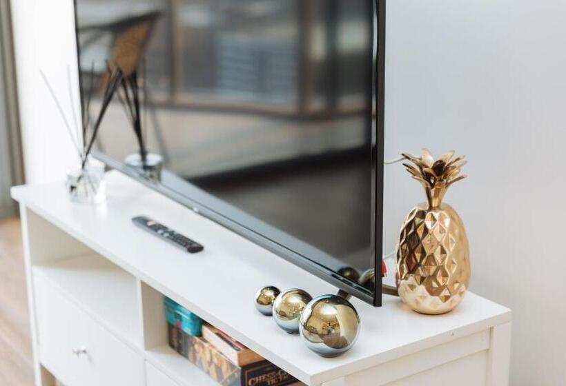 Airtrip Apartments At South Brisbane