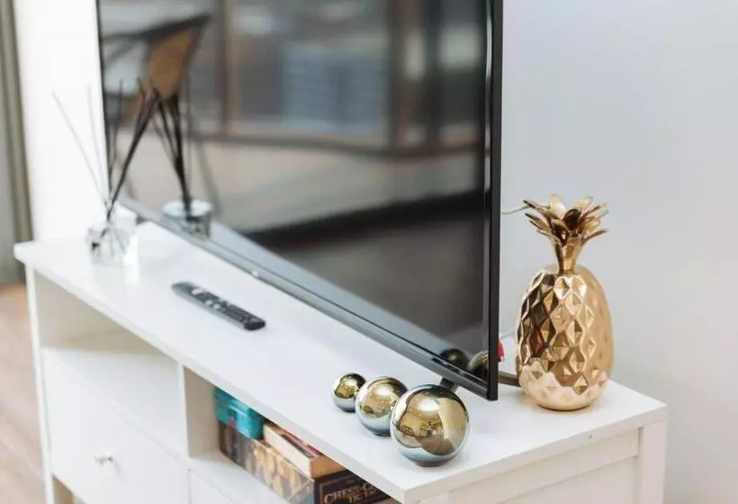 Airtrip Apartments At South Brisbane