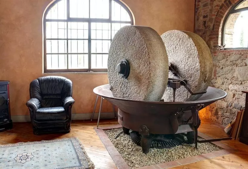 Hotelli Agriturismo Casavecchia