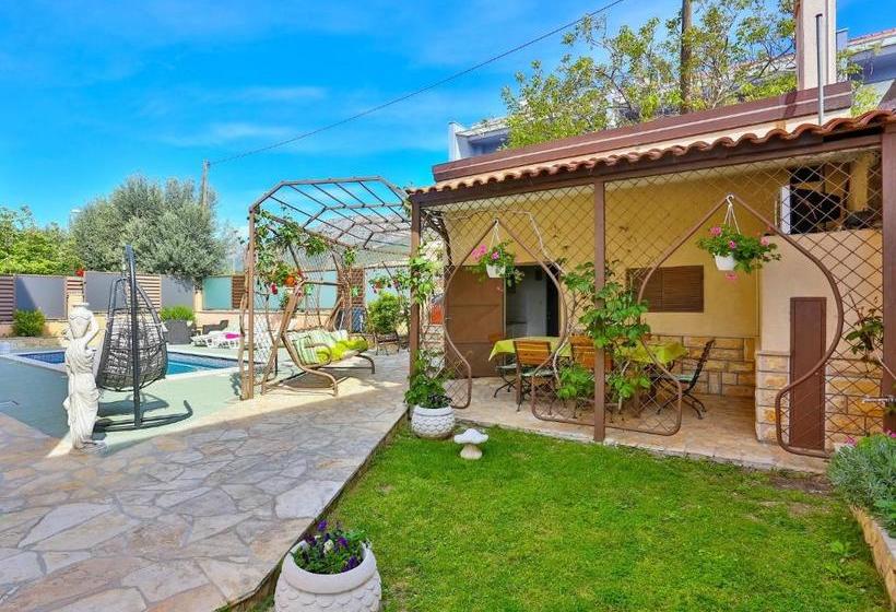 호텔 Apartments Ivan