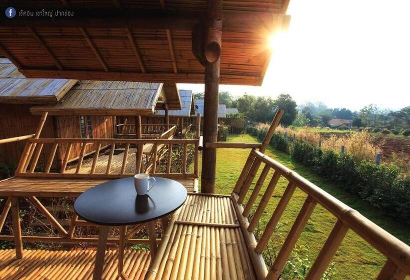 Hotel Baansuanpai Noppakao