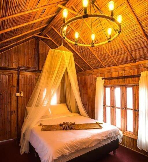 Hotel Baansuanpai Noppakao