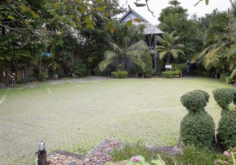 酒店 Bannsuanmaeklong Resort