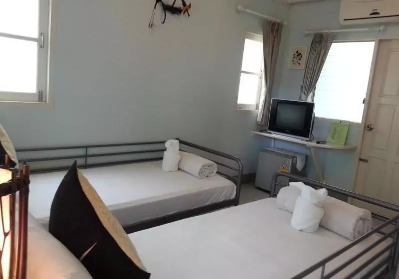 ホテル Bannsuanmaeklong Resort