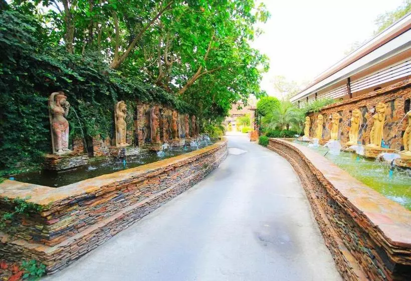 هتل Chawalun Resort