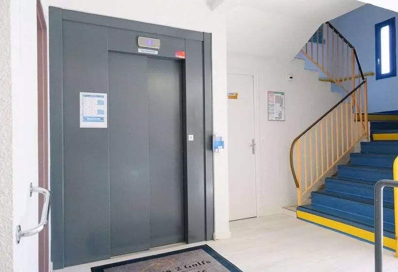 Hotelli Hôtel Des 2 Golfs