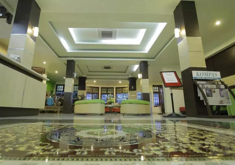 Hotel Kesambi Hijau