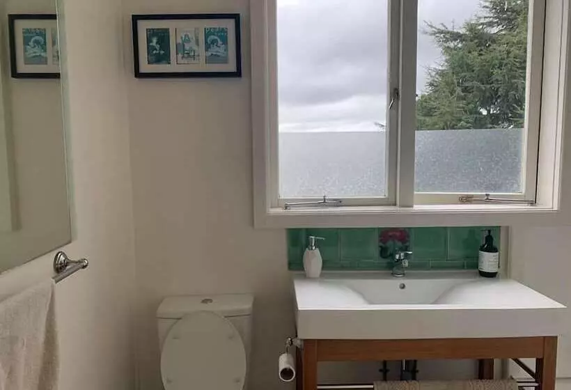 Hotelli Kiwi Heritage Homestay