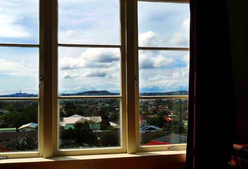 בית מלון כפרי Kiwi Heritage Homestay