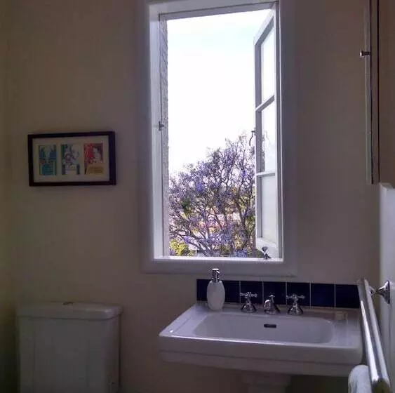 Hotelli Kiwi Heritage Homestay