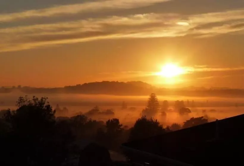 Hotelli Kiwi Heritage Homestay