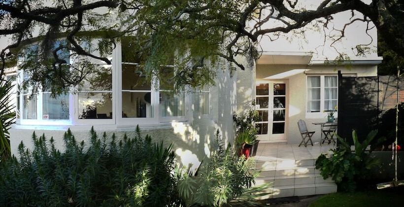 בית מלון כפרי Kiwi Heritage Homestay