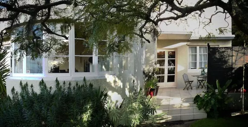 Hotelli Kiwi Heritage Homestay