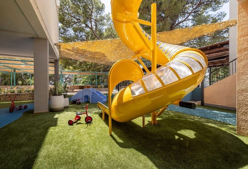 فندق Sunny Makarska By Valamar