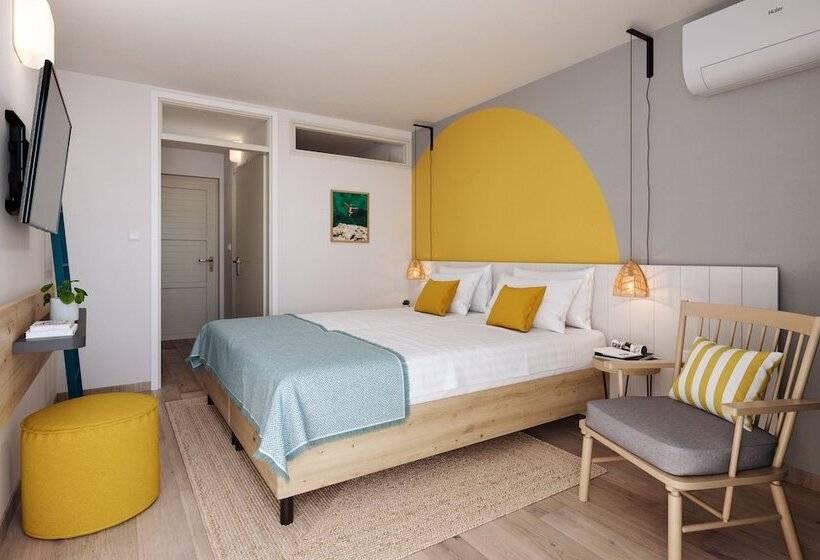 فندق Sunny Makarska By Valamar