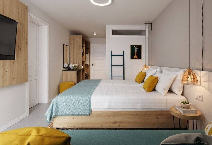 فندق Sunny Makarska By Valamar