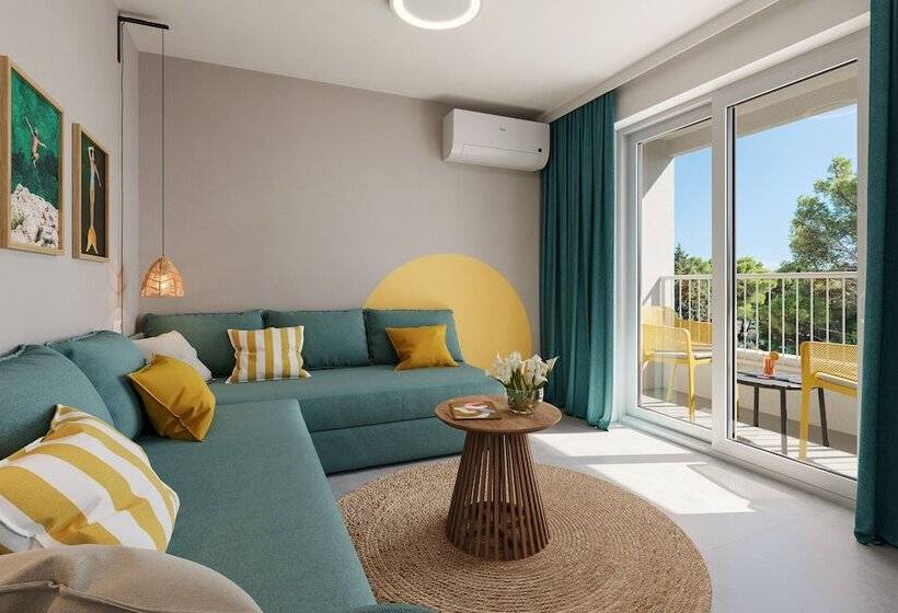 فندق Sunny Makarska By Valamar