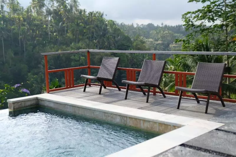 ホテル Suarapura Resort & Spa