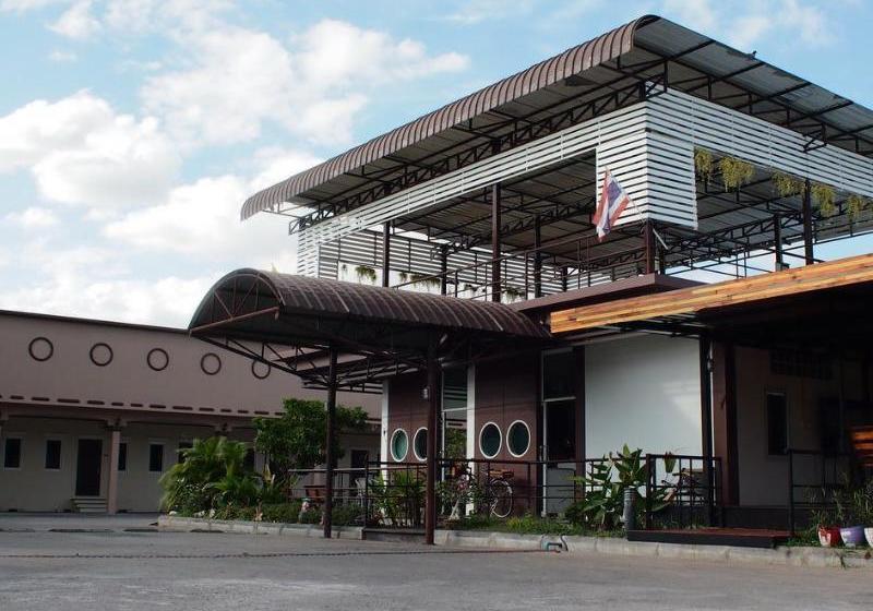 酒店 Surintara Resort