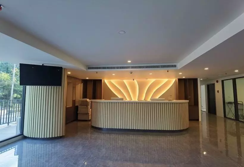 Hotelli Wyndham La Vita Rawai Phuket