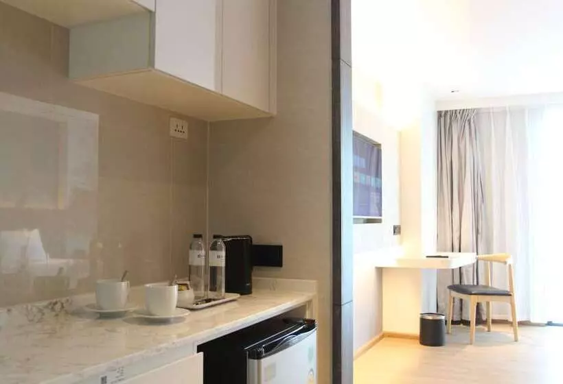 Hotelli Wyndham La Vita Rawai Phuket