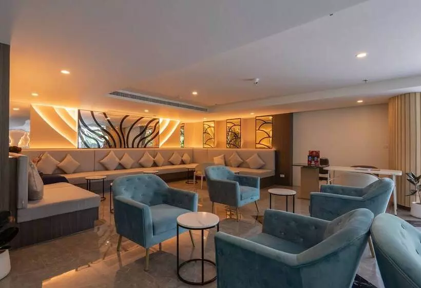 Hotelli Wyndham La Vita Rawai Phuket
