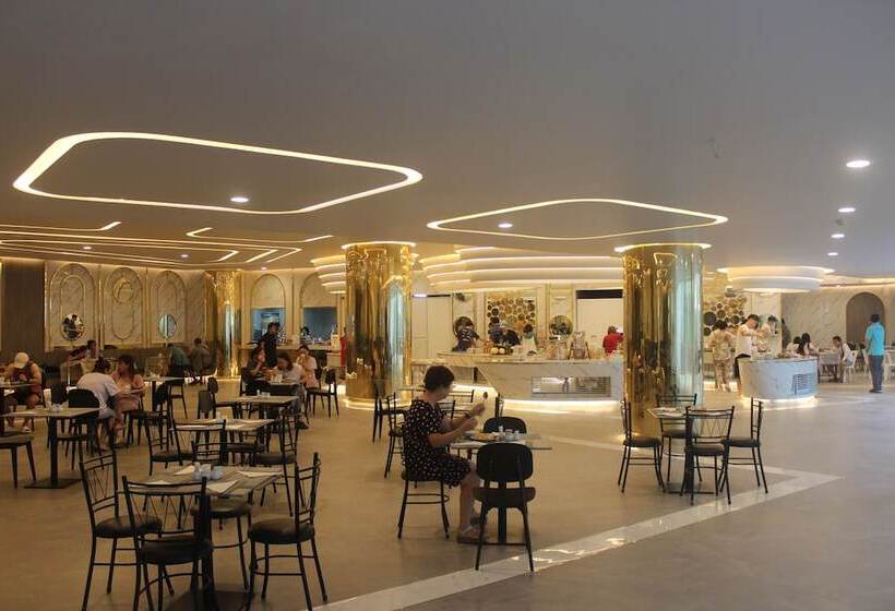 هتل Wyndham La Vita Rawai Phuket