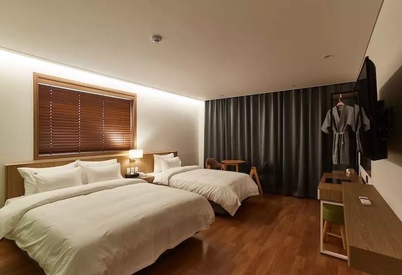 Pyeongchang Hotel The Maru