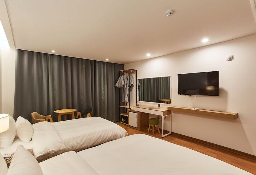 Pyeongchang Hotel The Maru