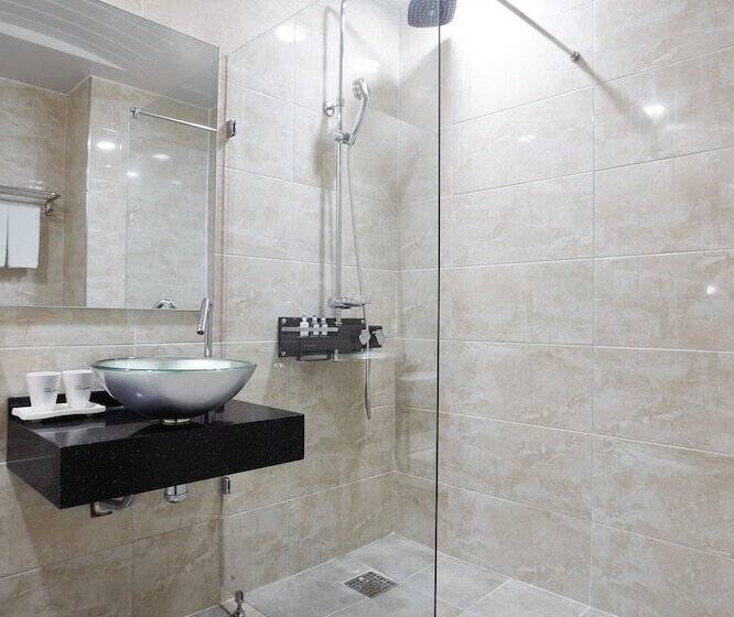 Pyeongchang Hotel The Maru