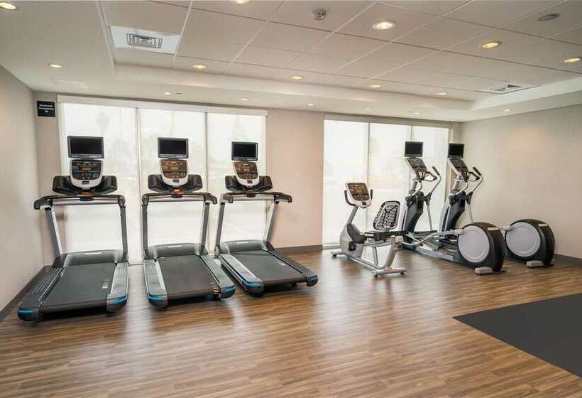 ホテル Hampton Inn & Suites Imperial Beach San Diego