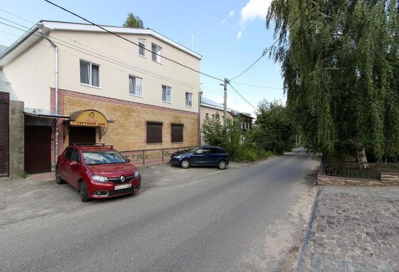 پانسیون Zhele Guest House