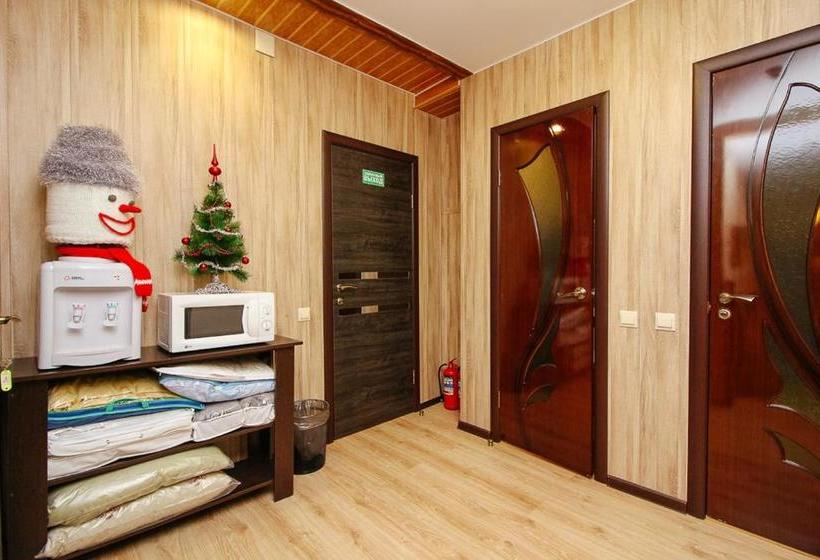 پانسیون Zhele Guest House