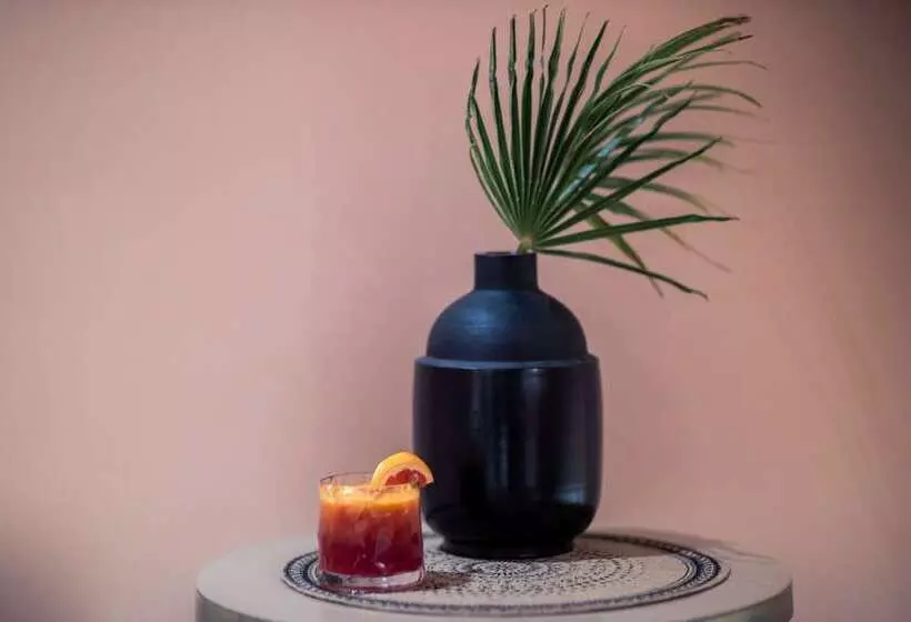 Hotelli Koukoumi Vegan Boutique