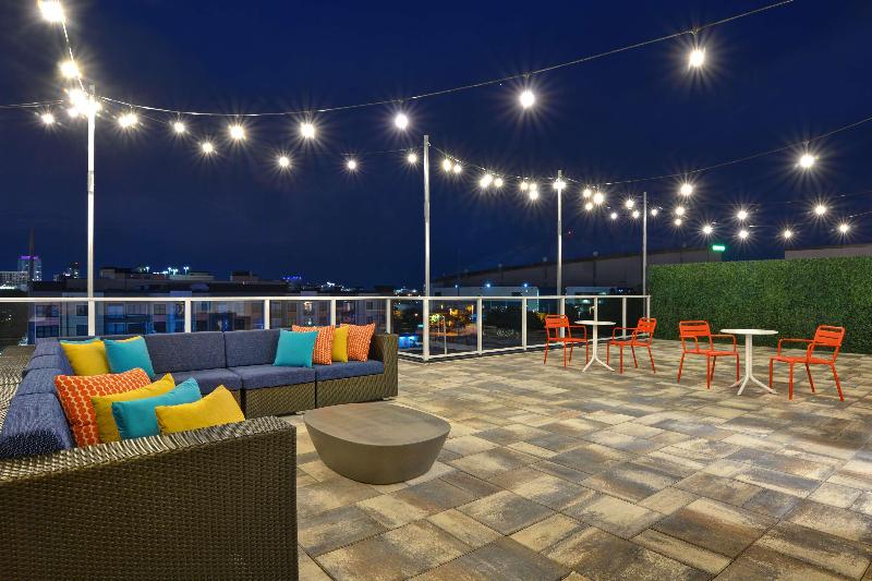 فندق Tru By Hilton St. Petersburg Downtown Central Ave, Fl