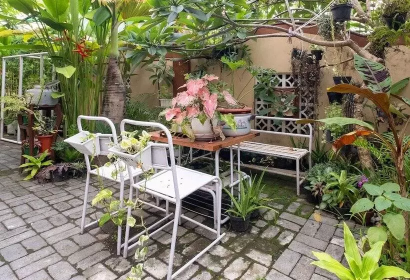 ユースホステル Puri Arsita Residence By Oyo Rooms