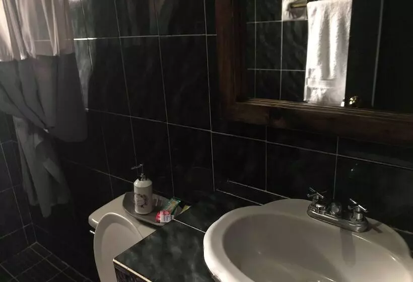 ホテル Victoria Bernal