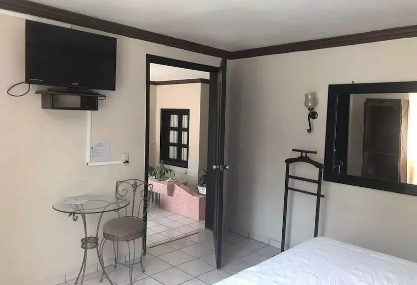 ホテル Victoria Bernal