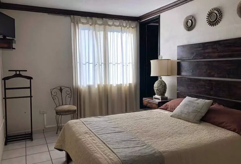 ホテル Victoria Bernal