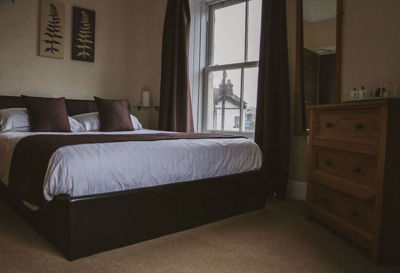 بنسيون Herriot S