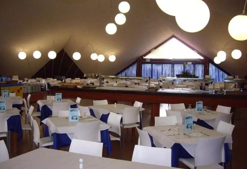 Apartamentos Complejo Eurhostal