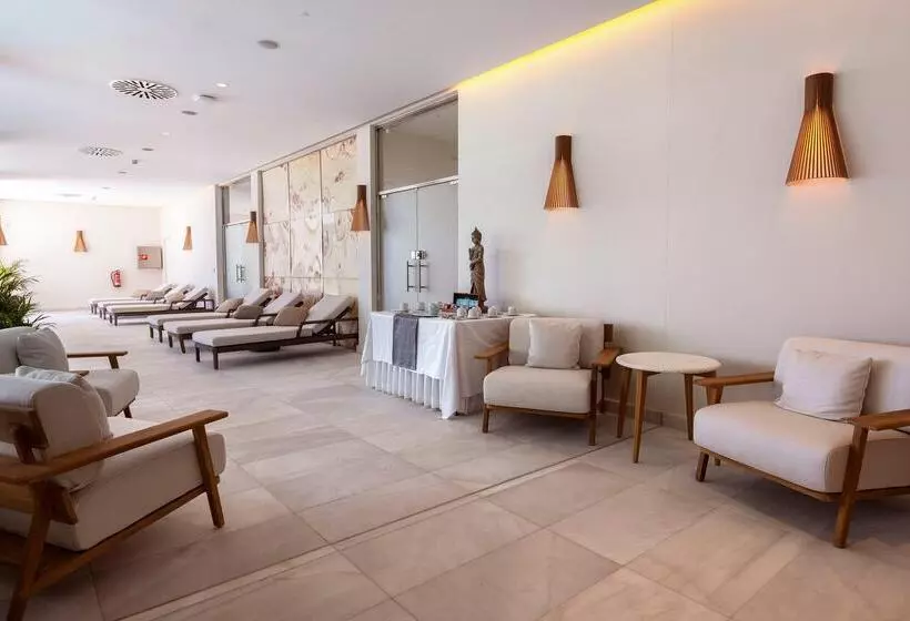 Hipotels Barrosa Palace & Spa