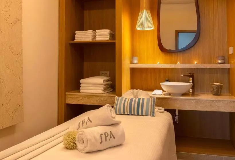 Hipotels Barrosa Palace & Spa