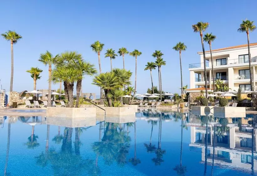 Hipotels Barrosa Palace & Spa