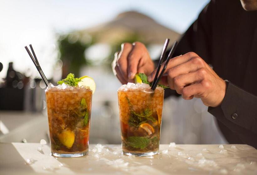 Hipotels Barrosa Palace & Spa