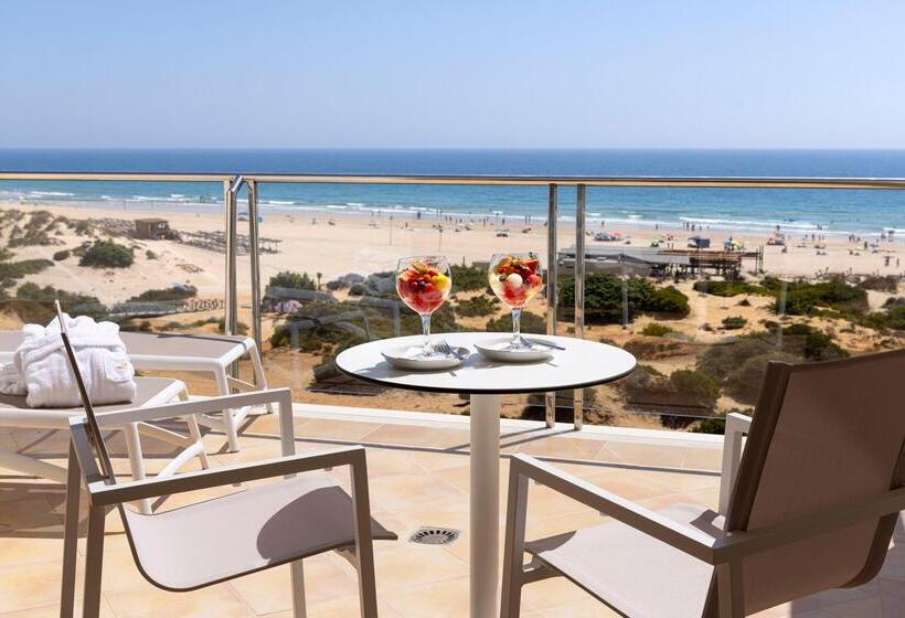 Hipotels Barrosa Palace & Spa