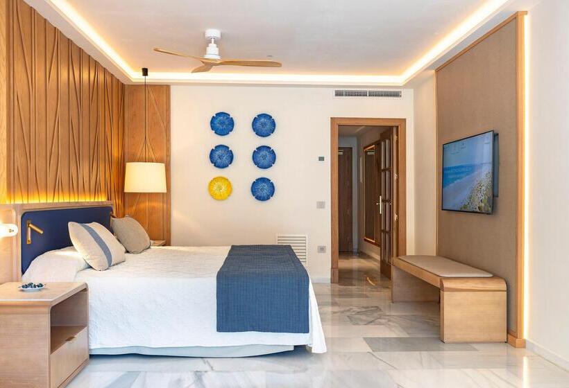 Hipotels Barrosa Palace & Spa