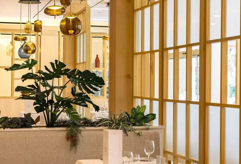 Hipotels Barrosa Palace & Spa